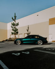 Load image into Gallery viewer, DPPF902 - DYNAMIC PPF - METALLIC EMERALD GREEN (GLOSS)