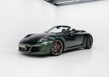 Load image into Gallery viewer, Inozetek Midnight Green Porsche
